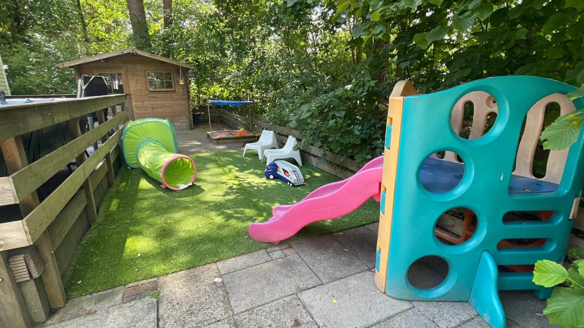 Sayang26 Gezellige Gezinsvriendelijke Stacaravan Op Familiecamping De Vossenburcht In Natuurgebied Reestdal - No Workers Allowed Villa IJhorst Exterior photo